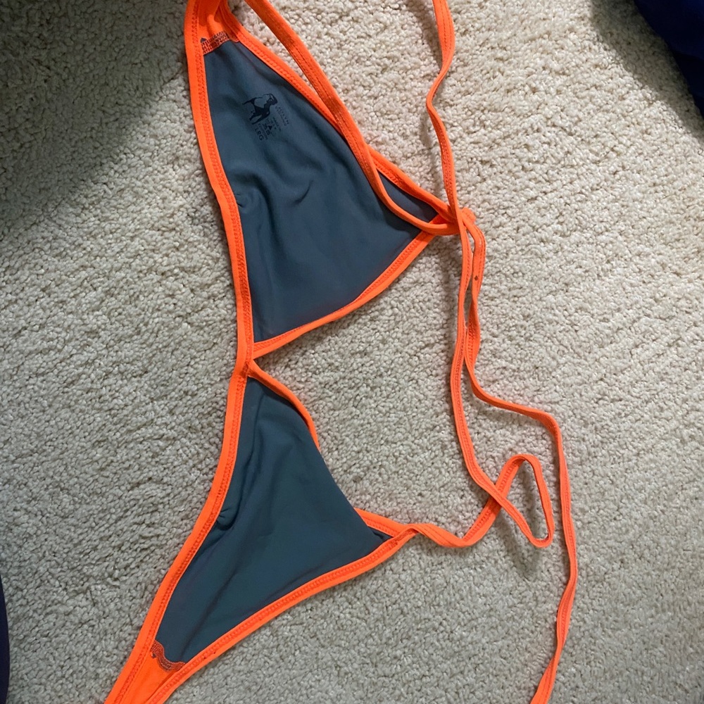 Jolyn top neon orange